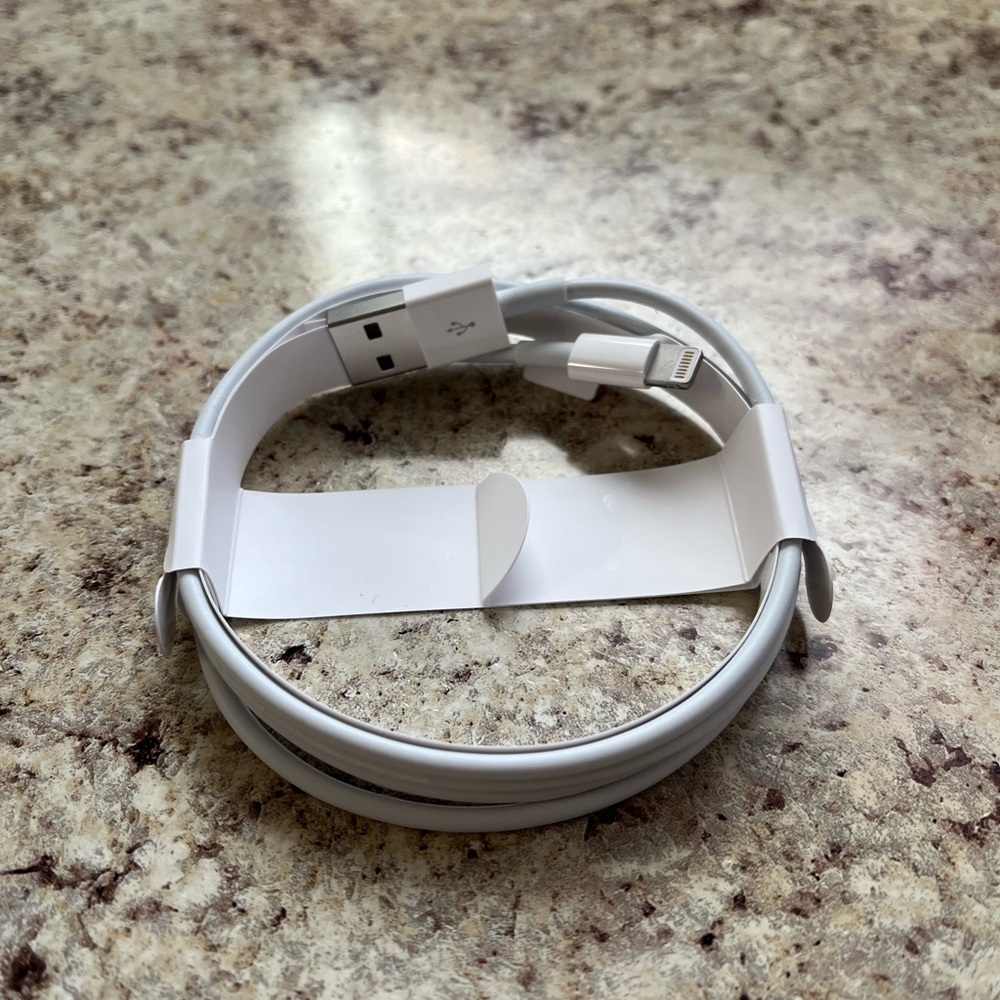 Original Apple White USB Charging Cable